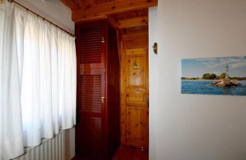 Molos House | Experience NaviGats Traditional House in Lefkimmi Village