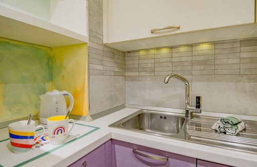 Navigli Apartment | [Navigli-M2] Cosy Apartment With Work Space