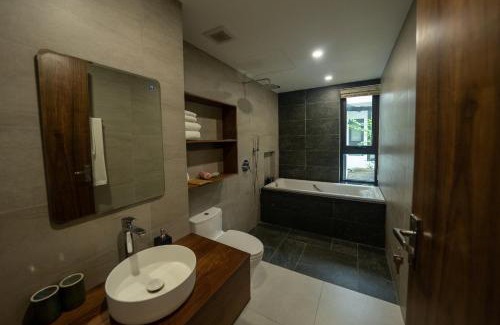 Hue Hotel | Navilla Huế Homestay