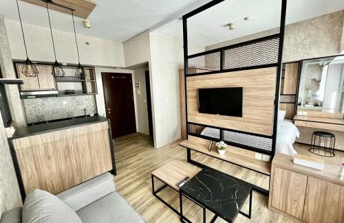 Solo City Centre Apartment | Relaxing Nawasena Studio at Solo Paragon Apartment