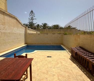 Gharb House | Family-Friendly Nawrat Farmhouse with Ocean View Pool