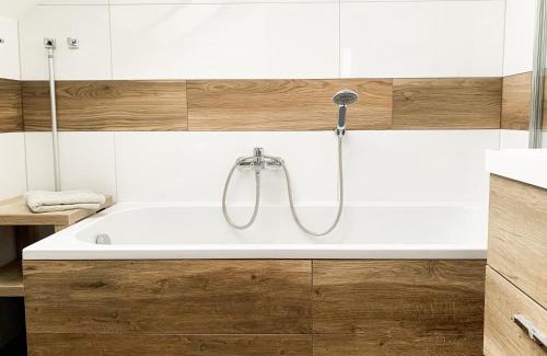 Rewa House | Seaside Escape at Nawrotówka with Ocean View Amenities