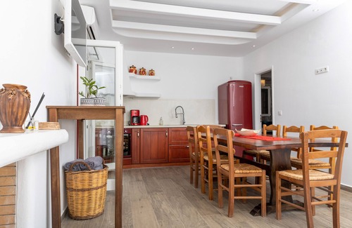 Plaka Villa | Elegant Naxos Villa with Pool and Oceanfront Views