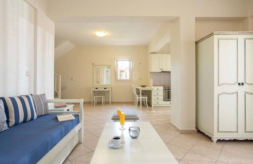 Agios Prokopios Villa | Top-Rated Naxos Sea View Villa with Pool and Breakfast