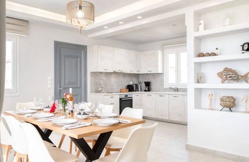 Naxos Town Villa | Experience Naxos Skyline Villas with Ocean Views & Pools