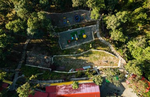 Pokhara House | Charming Naya Gaun Resort in Sarangkot: 9/10 Guest Rated