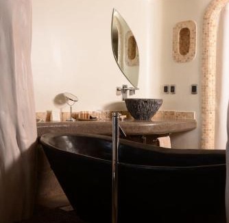 Hanga Roa Hotel | Exquisite Nayara Hangaroa: Spa, Ocean View & Pool Awaits