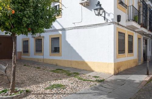 Santiago Apartment | Modern Nayber Gavia: Centrally Located Family-Friendly Stay