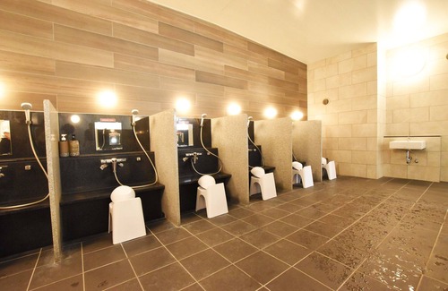 Nayoro House | Relaxing Nayoro Onsen Sunpillar with Spa and Hot Tub Access