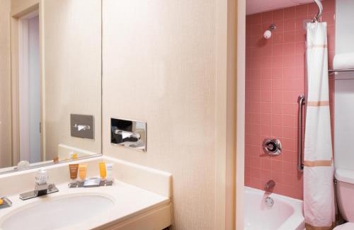 Norman Hotel | Inviting NCED Conference Center & Hotel with Oceanfront Views
