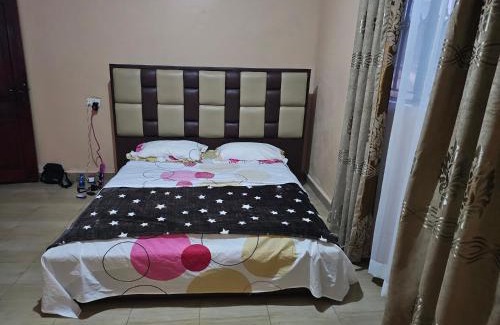 Kampala House | Pet-Friendly NDEJJE HOUSE: Perfect for Family Getaways