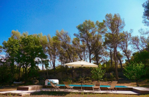 Grand Sud House | Idyllic Country House Near Aix-en-Provence with Pool