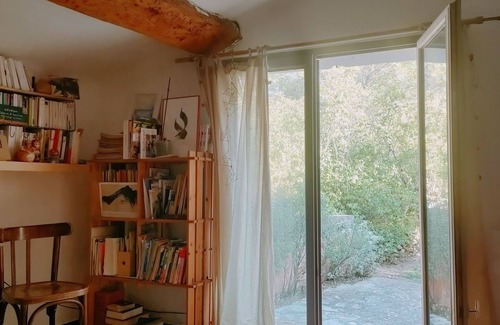 Beaurecueil House | Country House Retreat Near Aix en Provence for 6 Guests