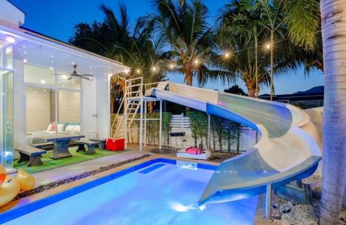 Cha-am Villa | Pet-Friendly Villa with Two Pools near the Beach