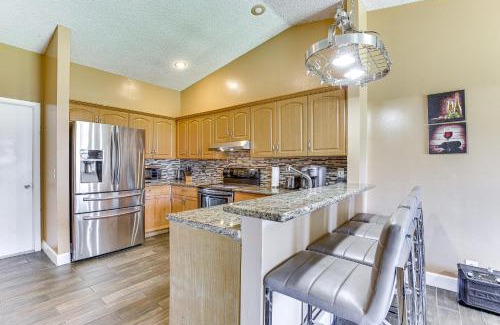Sunrise House | Pet-Friendly Sunrise Escape with Patio, Steps from Beaches