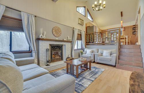 East Stroudsburg House | Family-Friendly Poconos Retreat with Private Pool & Hot Tub