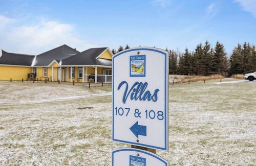 Stanley Bridge House | Near Cavendish Beach-2