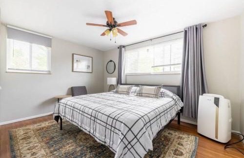 Fairview Park Apartment | Pet-Friendly Stay Near CLE Airport at Georgetown Villas