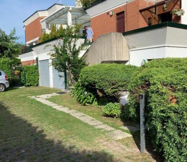 Grandate Apartment | Cozy Retreat Near Como with Fireplace & 9.2/10 Guest Rating