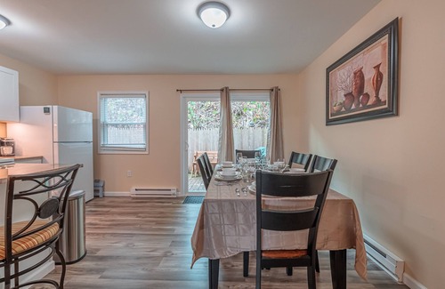 Saylorsburg House | Near Hiking & Water Parks!*Dogs OK*Wi-Fi*Fireplace
