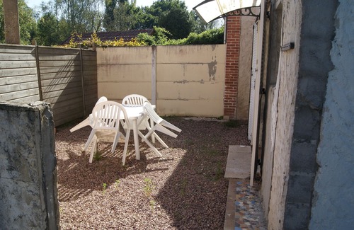 Pierrefitte-sur-Sauldre House | Kid-Friendly Stay Near LAMOTTE BEUVRON: Guest Rated 9.8