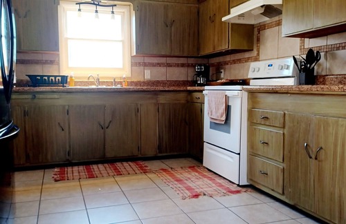 Licking House | Ideal Retreat Near Licking, MO by Montauk State Park