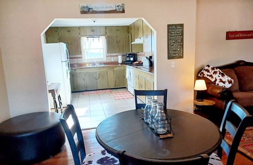 Licking House | Ideal Retreat Near Licking, MO by Montauk State Park