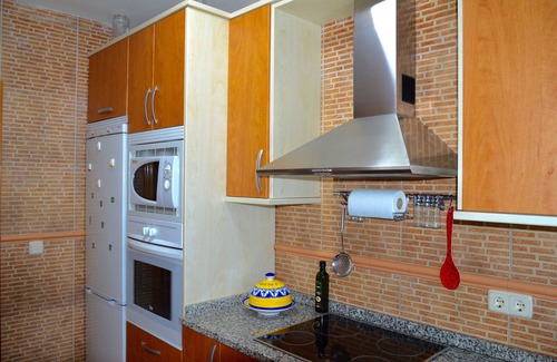 Saceda-Trasierra Cottage | Tranquil Hotel Escape Near Madrid with Pool & Nature Views