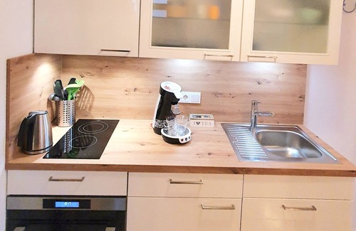 Woerrstadt Apartment | Guest Rated: 10/10 Cozy Apartment with Pool in Wörrstadt