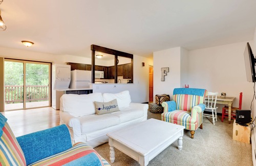 Frisco Apartment | Charming Frisco Condo Steps from Marina & Downtown Excitement