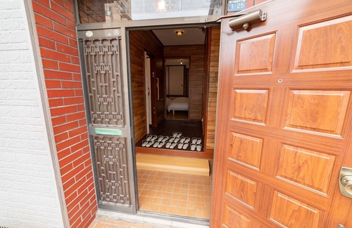 Chuo-ku House | Convenient Stay at Nakajima Park West House in Sapporo