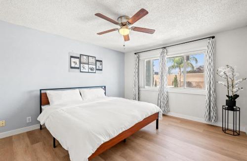 Ontario House | Near ONT Ontario Oasis Designer Home w Garden Park