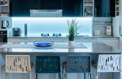Azzano San Paolo Apartment | Relaxing 2BR Retreat Near Orio Center with Kitchen