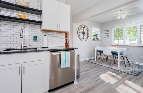 Toledo House | Relaxing Stay Near Park, Zoo & UTMC - Perfect for Pets!