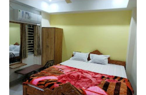 Sector II Hotel | Near Sea Beach HOTEL GANGA ARTI !NN ! Digha, Prime Location Near Jagannath Temple- Fully Air conditioned Rooms ,Wifi -Lift and Restaurant, Parking Facilities - A Top Rated Hotel IN DIGHA