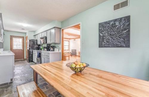 Cordova House | Convenient Getaway Near Shelby Farms & Greenline