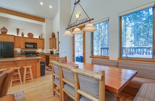 Warrior's Mark West House | Inviting Breck Escape with Hot Tub & Ski Access Awaits!