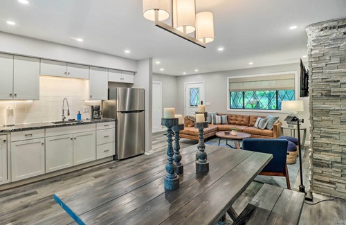 Gouldsboro House | Cozy Gouldsboro Retreat with Fire Pit & Hot Tub Access