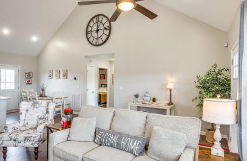 Sparta House | Idyllic Sparta Getaway with Spa and Hiking Adventures