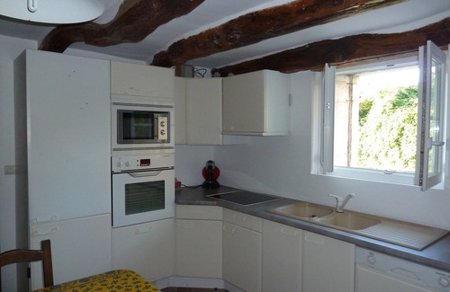 Chissey-les-Macon House | Charming 'LE TINAILLER': Character Stone House near Taize