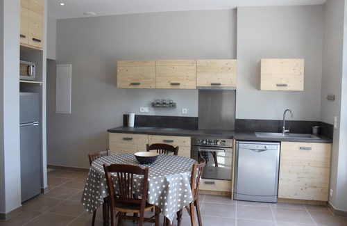 Maillane House | Relaxing Cottage by Alpilles with Pool & Spa Amenities