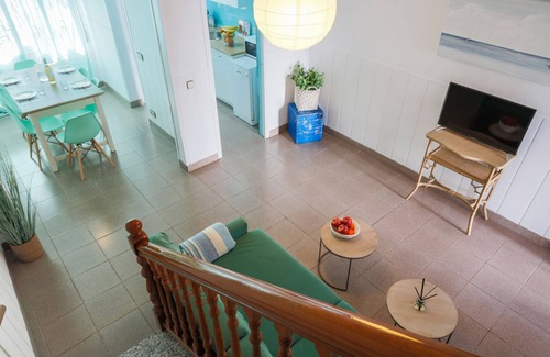 Vilassar de Mar House | Beachside Retreat: 20 KM from Barcelona, Rated 9.8/10