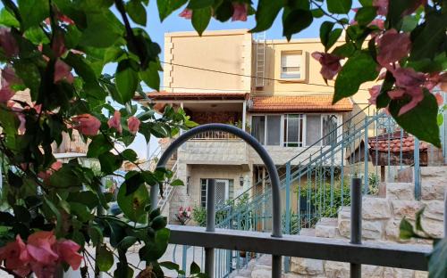 Miilya Apartment | Convenient Stay Near the King's Castle with Breakfast