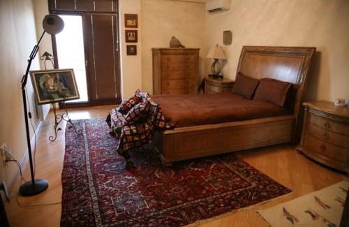 Imereti Apartment | Near the Opera