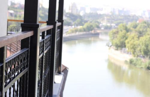Imereti Apartment | Near the Opera