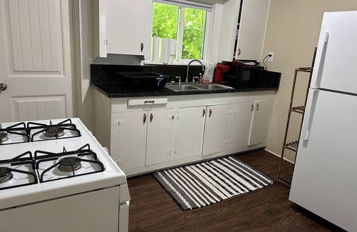 Weatherford Apartment | Explore Comfort Near the Historic Downtown Square