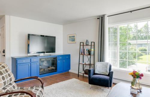 University Area Apartment | Near Trails and Town Anchorage Apt with Shared Yard