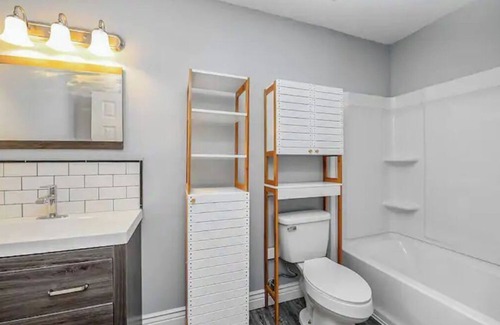 College Station Apartment | Convenient Stay Near TX A&M, Pet & Child Friendly Options
