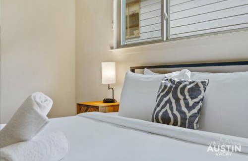 West Campus Apartment | Near UT Campus Nightlife 1BR 1BA Apt Free Parkin By Austin Vacay