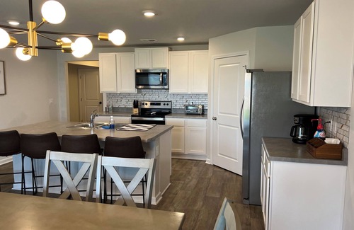Leland House | Ideal Getaway Near Wilmington NC with Pool and Breakfast